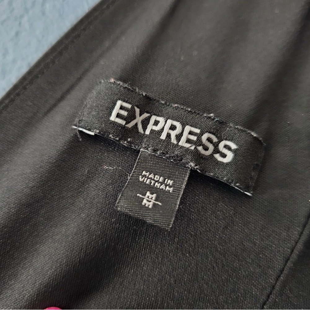 Express · Wrap Front Dress - Picture 5 of 9